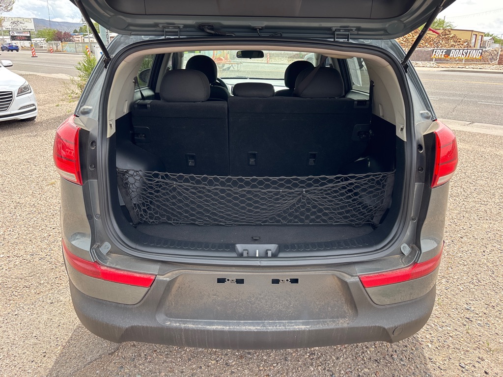 Photo 11 of this KIA SPORTAGE