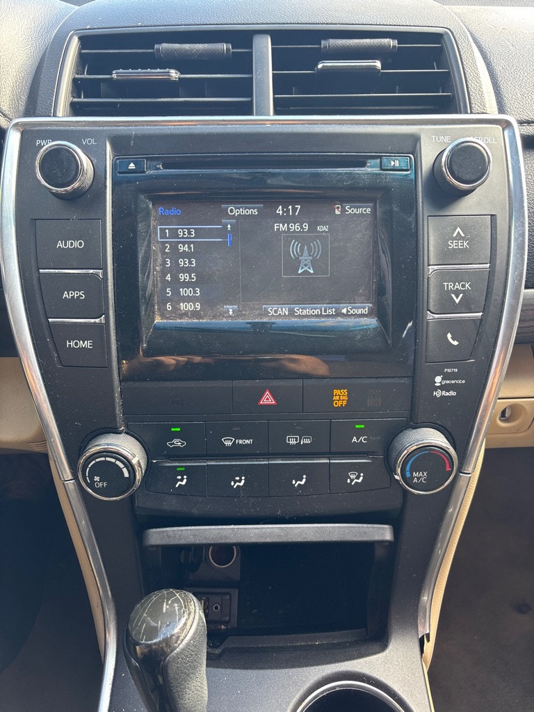 Photo 10 of this TOYOTA CAMRY