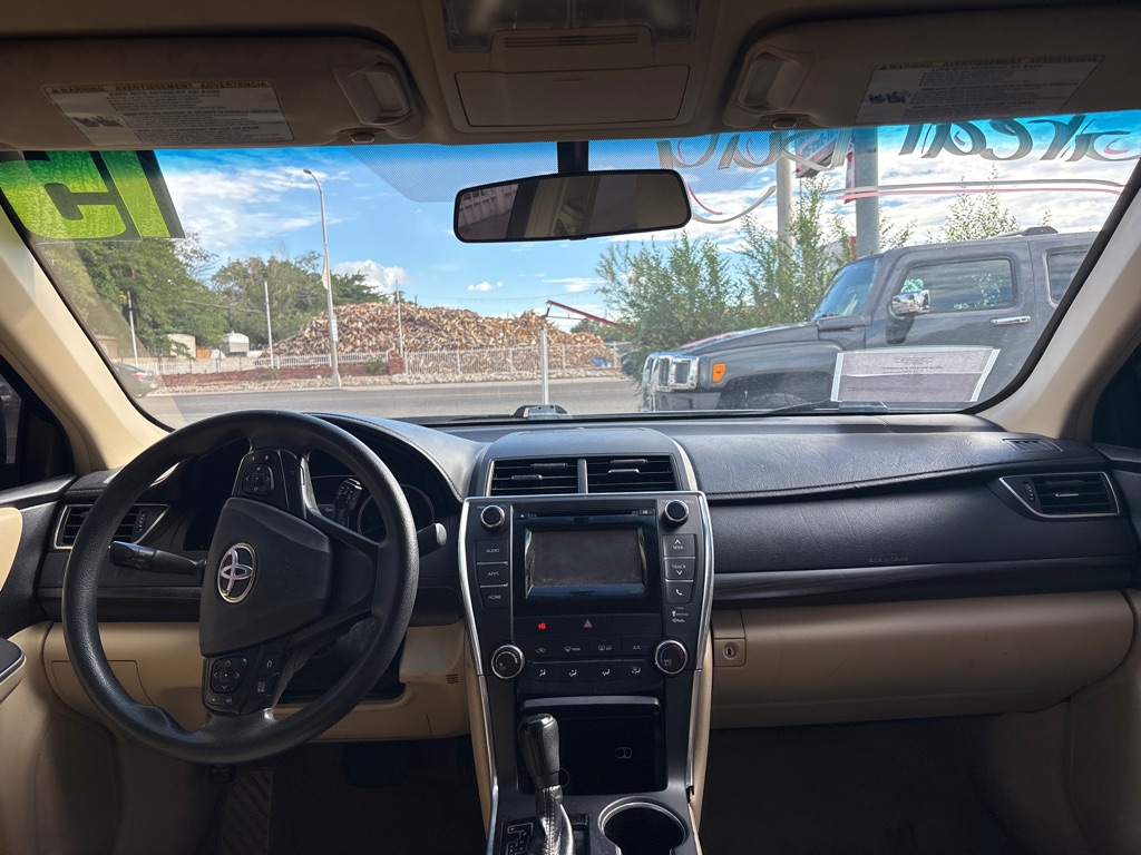Photo 9 of this TOYOTA CAMRY