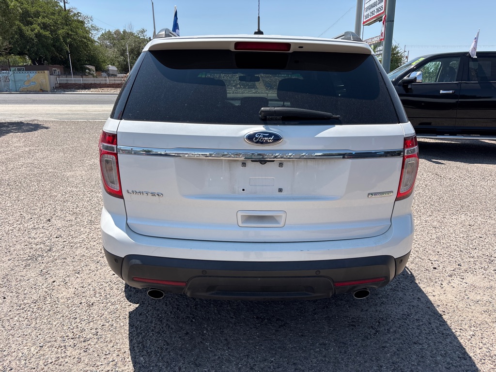 Photo 6 of this FORD EXPLORER