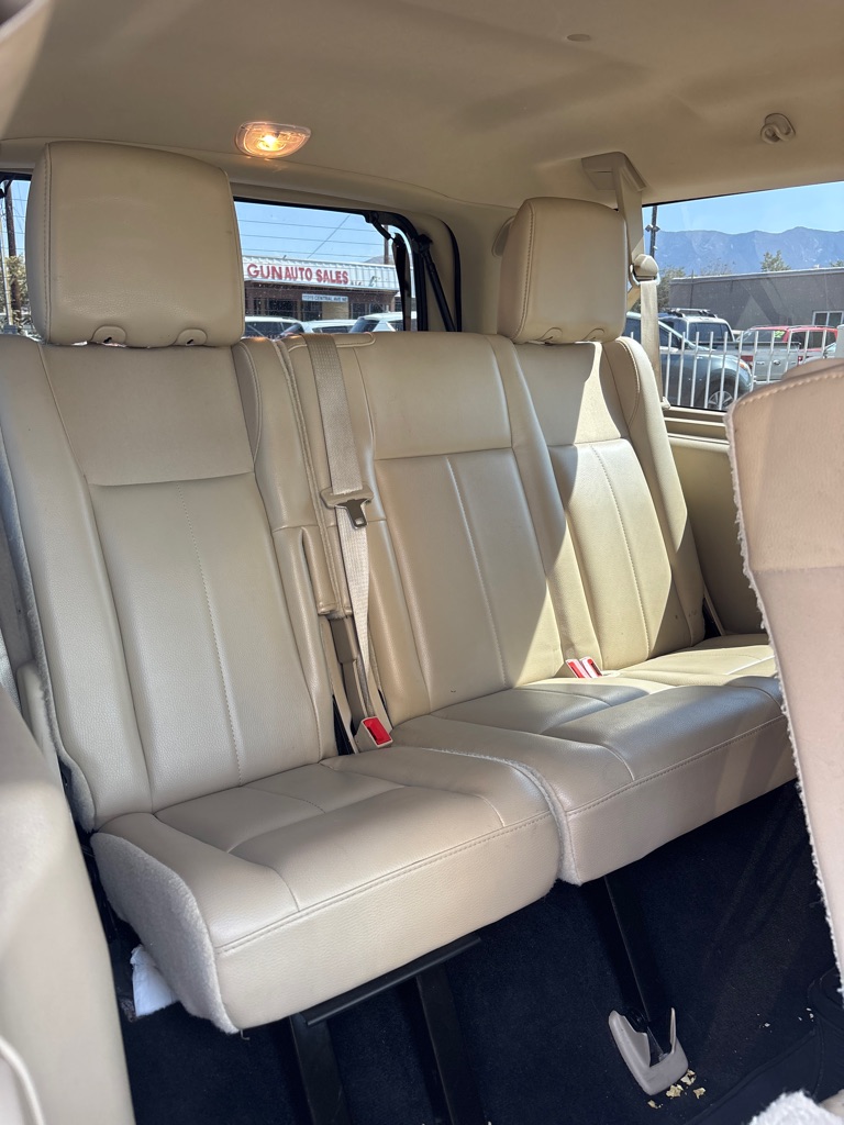 Photo 15 of this FORD EXPEDITION