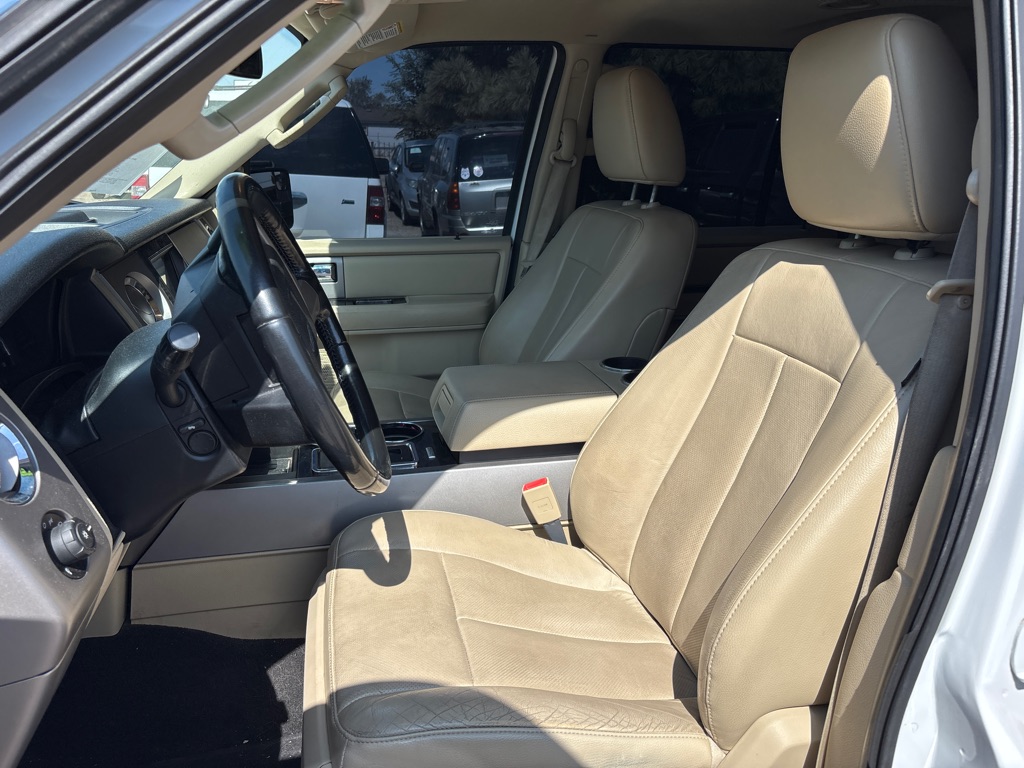 Photo 9 of this FORD EXPEDITION