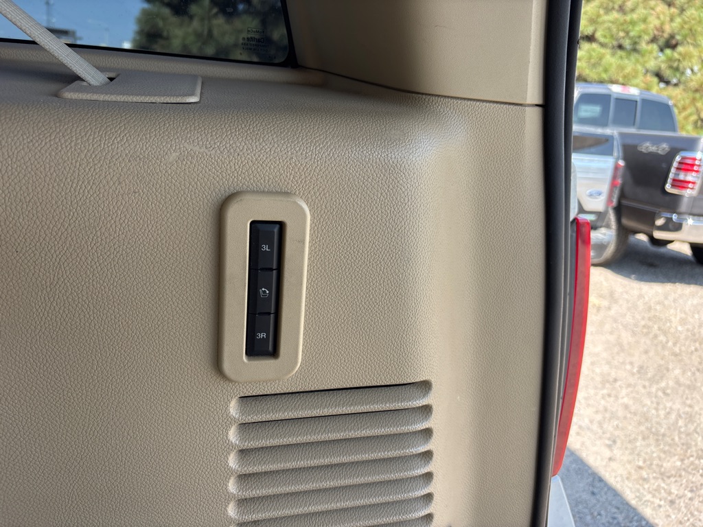 Photo 14 of this FORD EXPEDITION