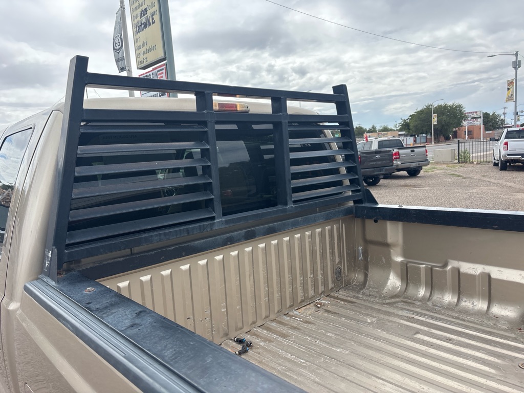 Photo 18 of this FORD F350