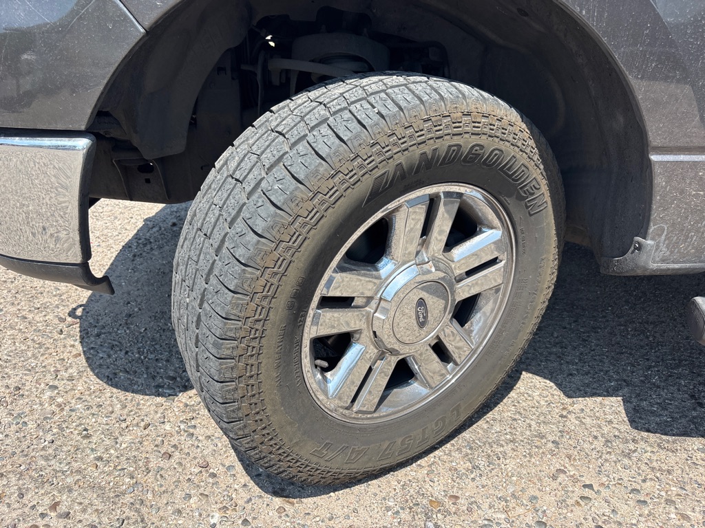 Photo 11 of this FORD F150