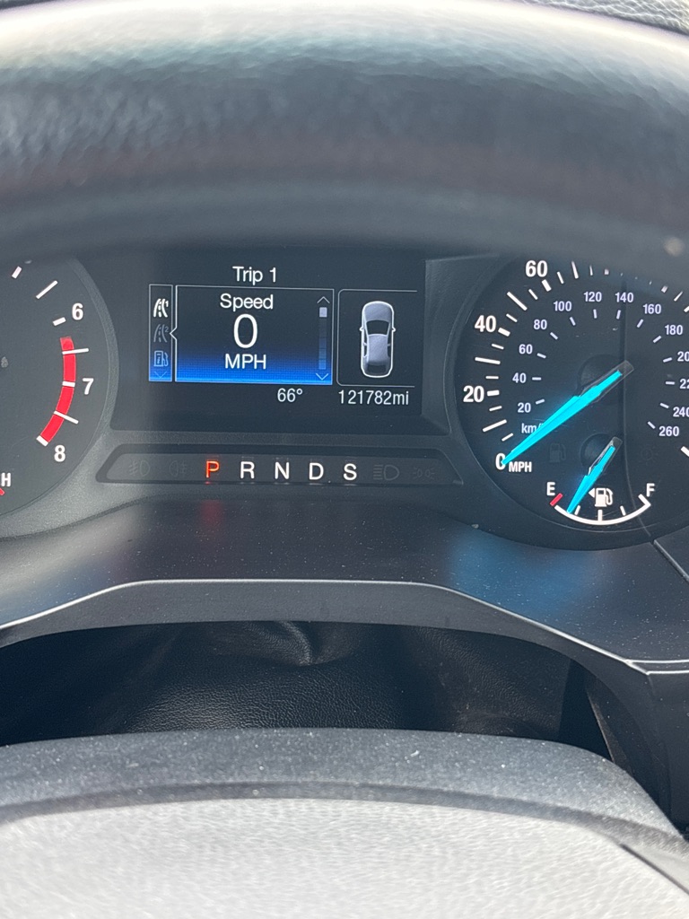 Photo 16 of this FORD EDGE