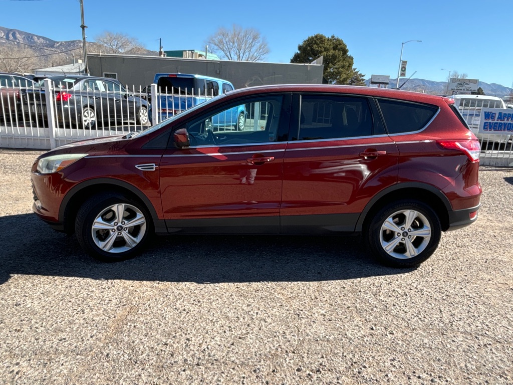 Photo 4 of this FORD ESCAPE
