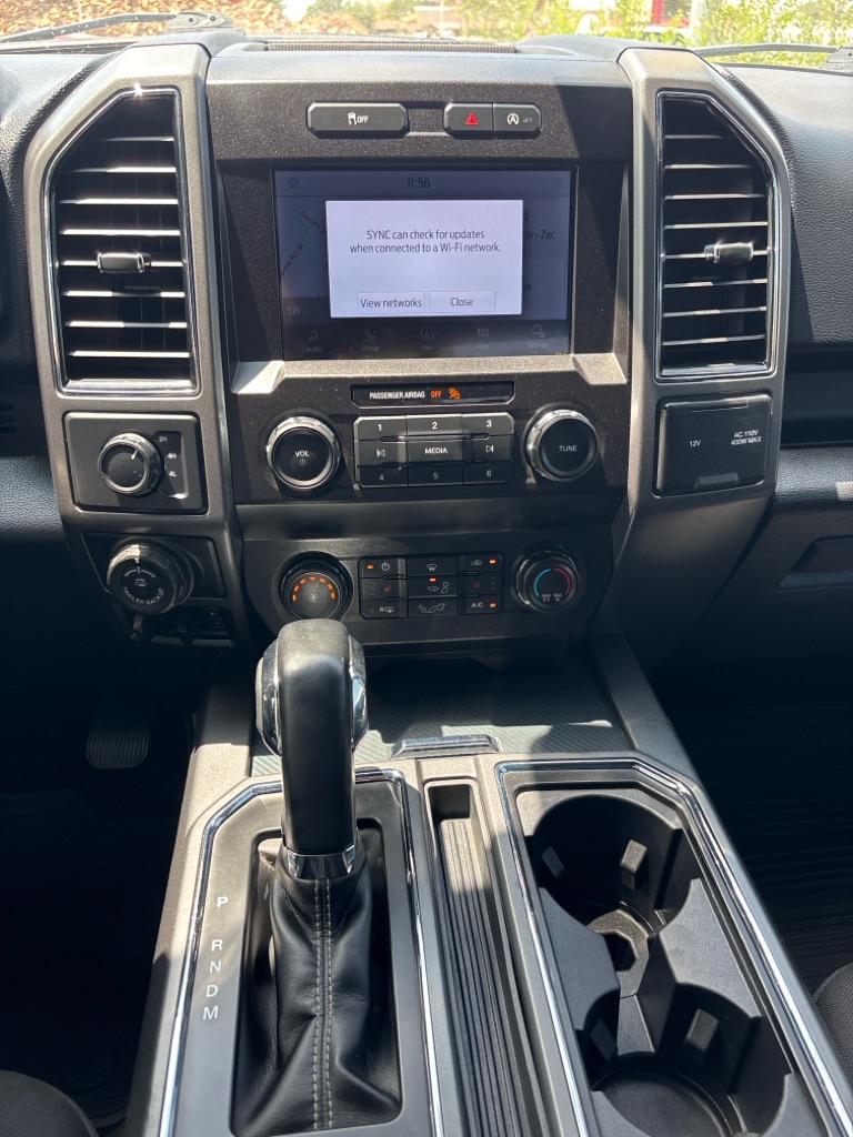 Photo 14 of this FORD F150