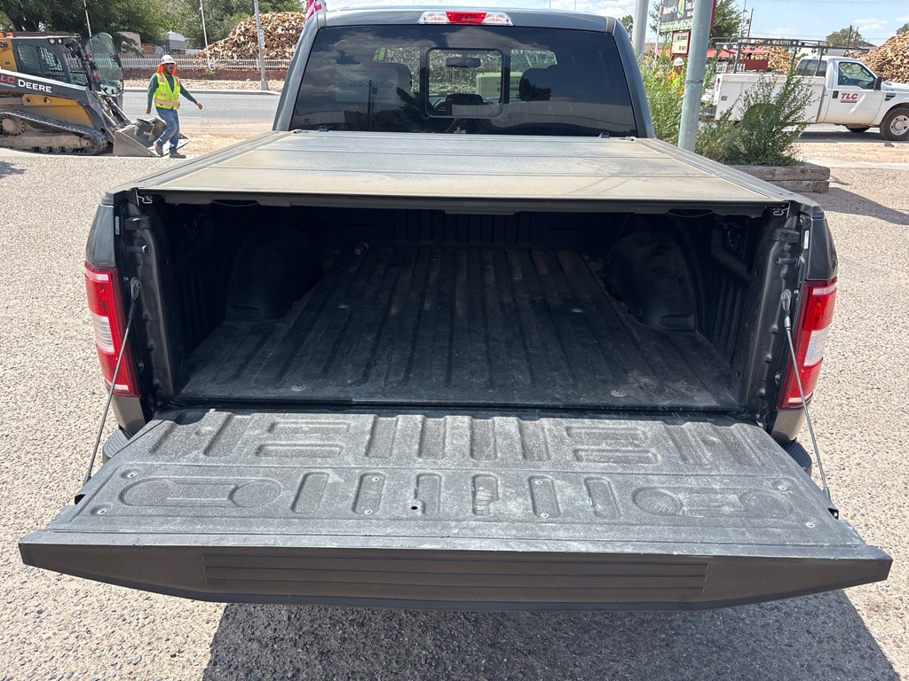 Photo 18 of this FORD F150