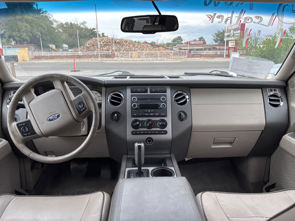 Photo 17 of this FORD EXPEDITION