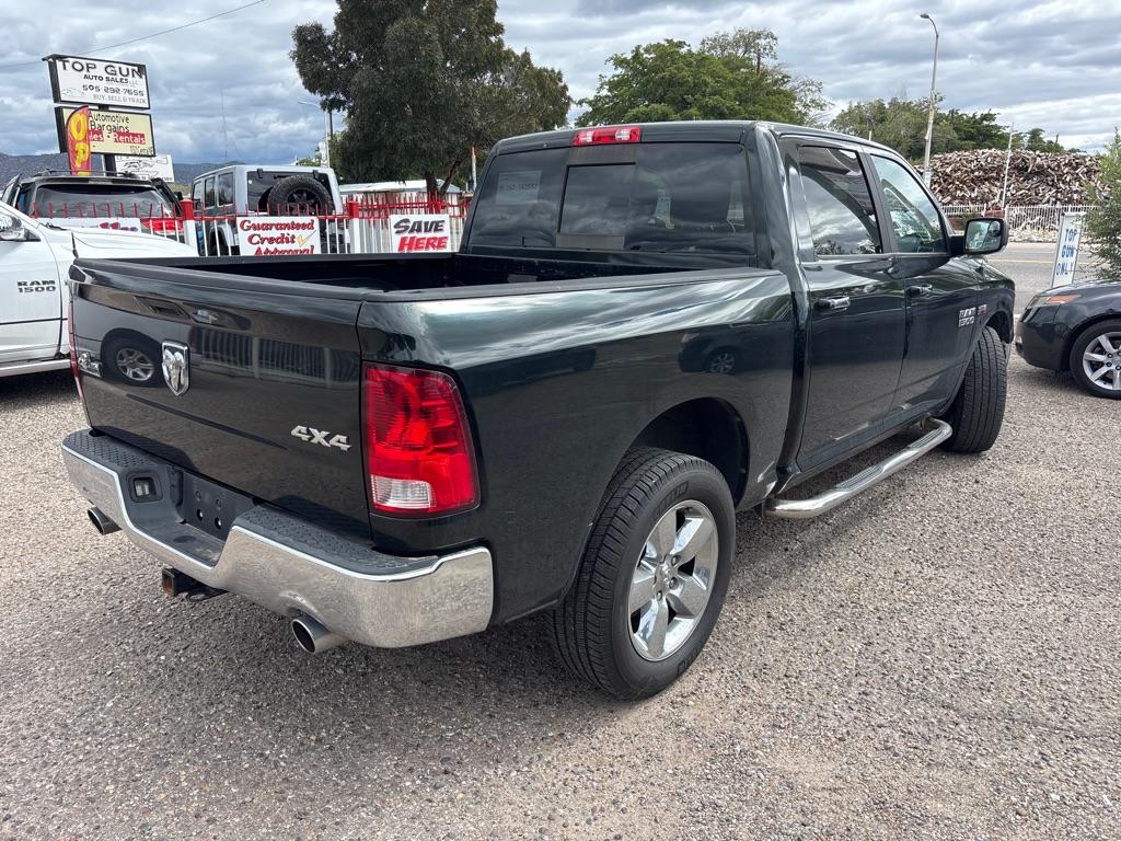 Photo 7 of this RAM 1500