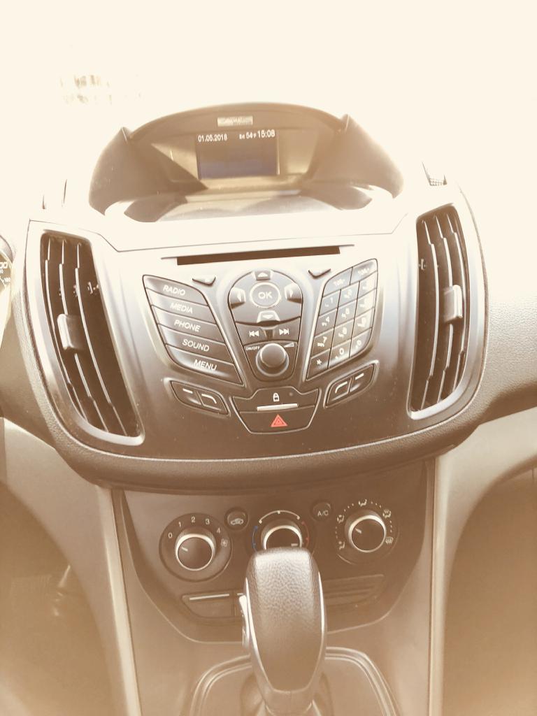 Photo 8 of this FORD ESCAPE