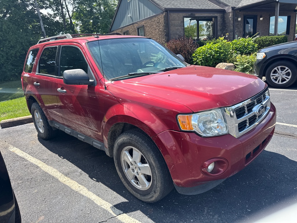 Photo 5 of this FORD ESCAPE