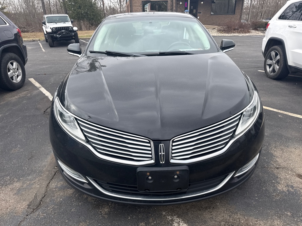 Photo 6 of this LINCOLN MKZ