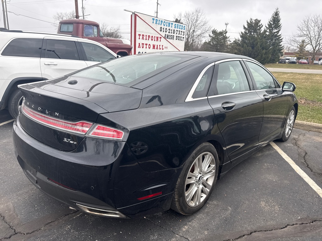 Photo 4 of this LINCOLN MKZ