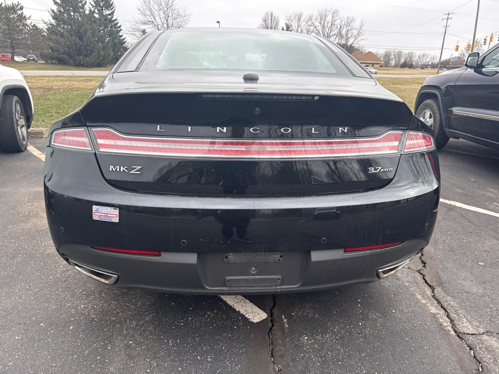 Photo 3 of this LINCOLN MKZ