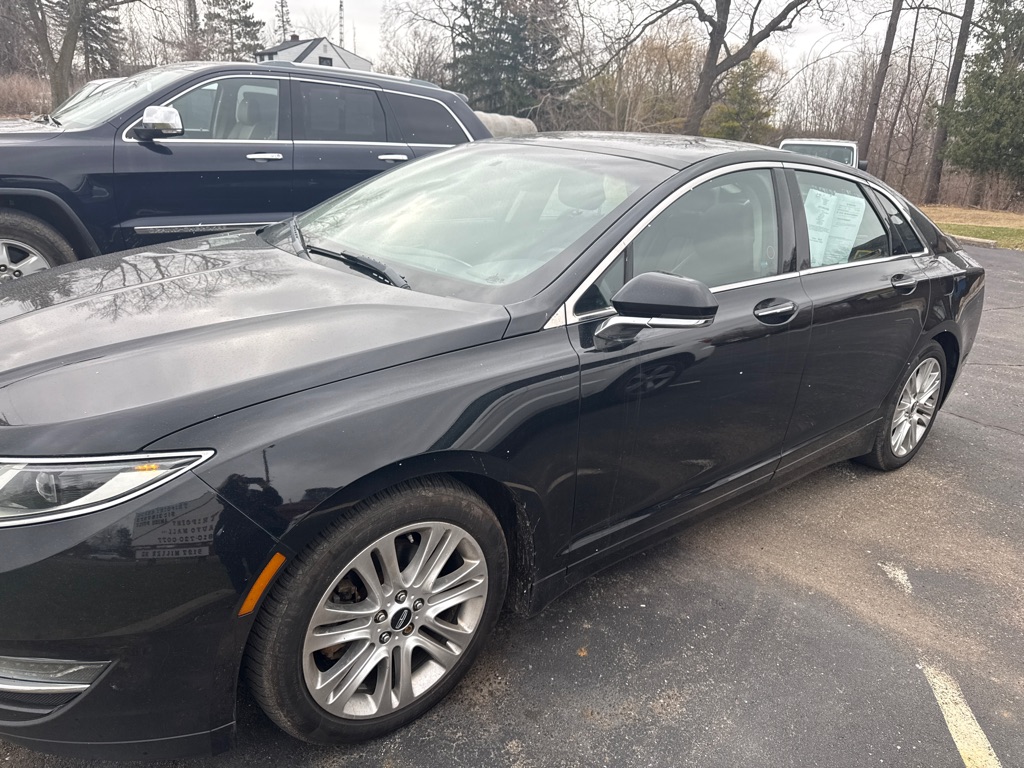 Photo 7 of this LINCOLN MKZ