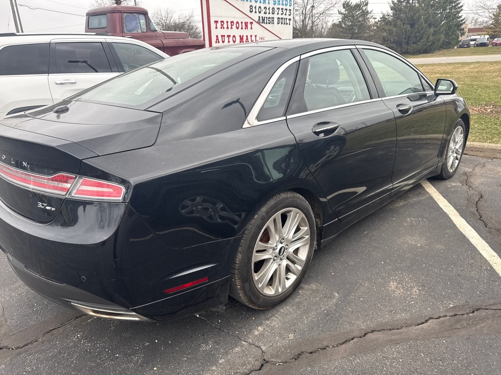 Photo 14 of this LINCOLN MKZ