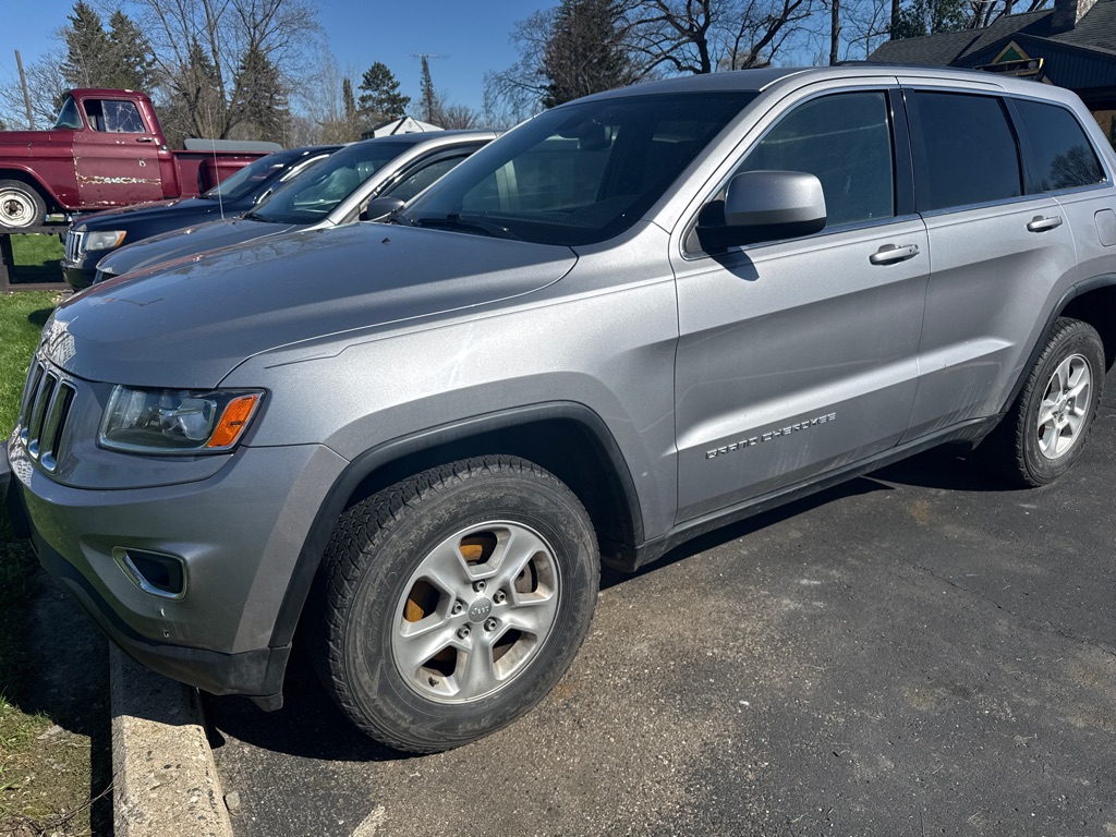 Photo 2 of this JEEP GRAND CHEROKEE