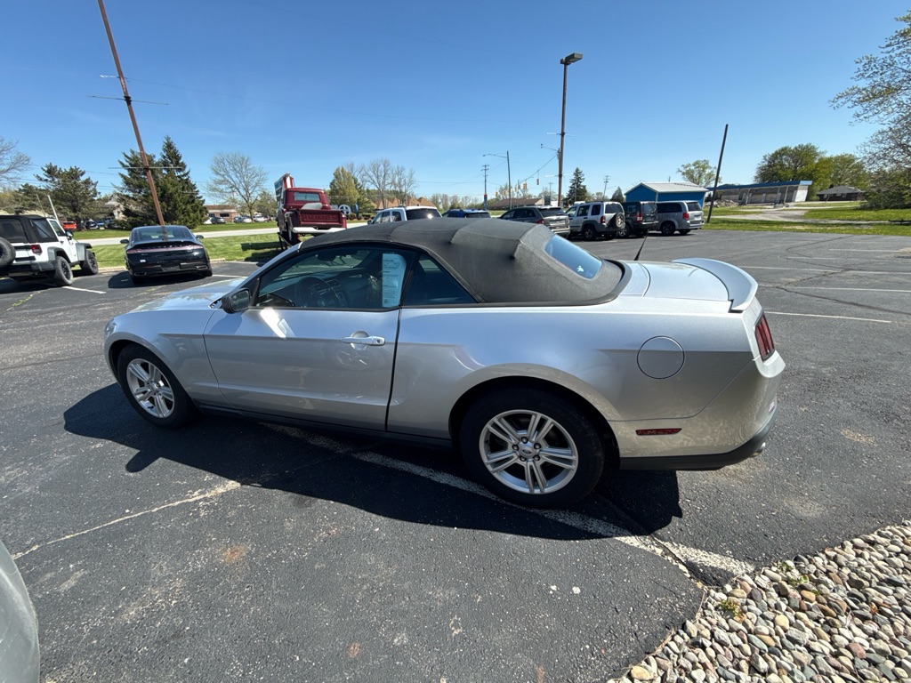 Photo 18 of this FORD MUSTANG