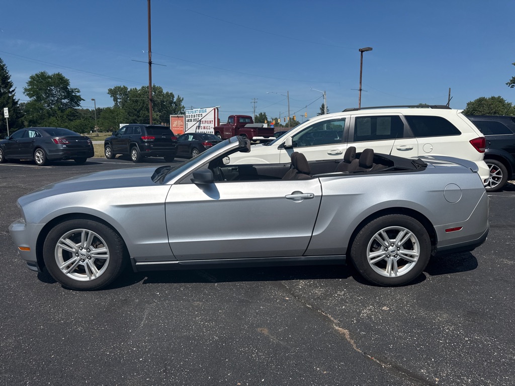 Photo 22 of this FORD MUSTANG