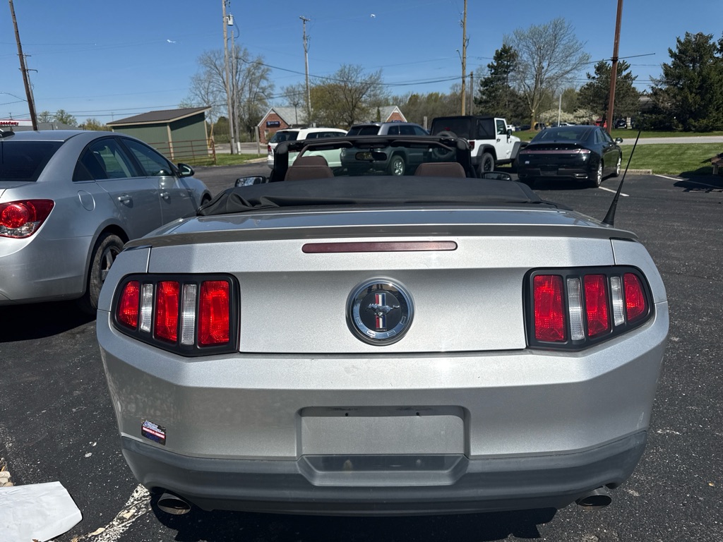 Photo 5 of this FORD MUSTANG