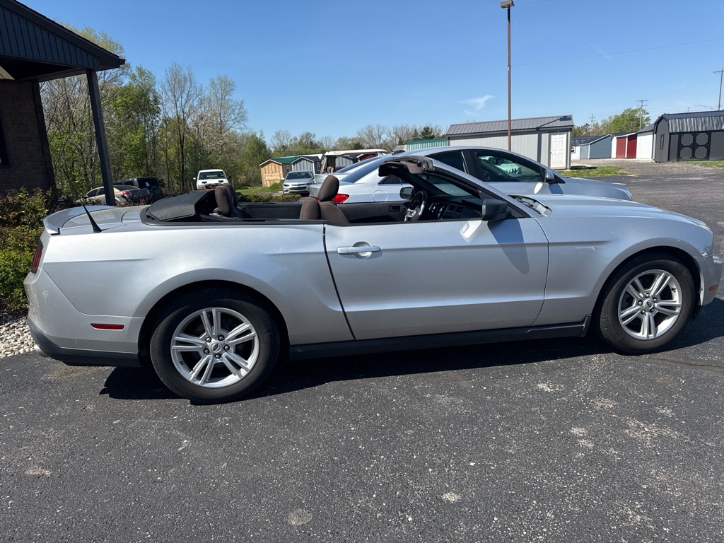2012 FORD MUSTANG