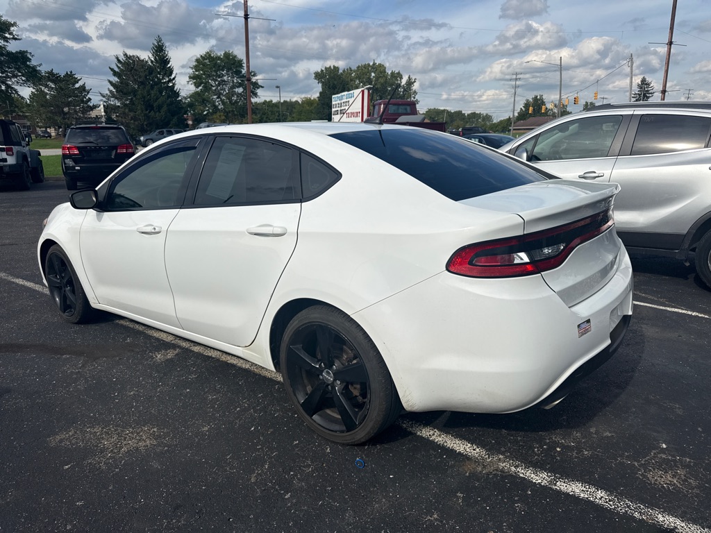 Photo 3 of this DODGE DART