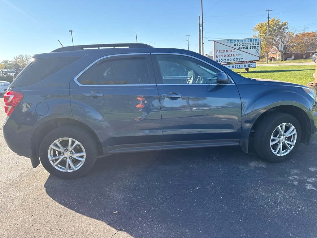 Photo 8 of this CHEVROLET EQUINOX