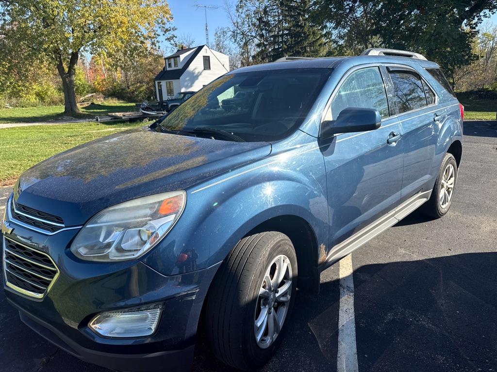 Photo 4 of this CHEVROLET EQUINOX