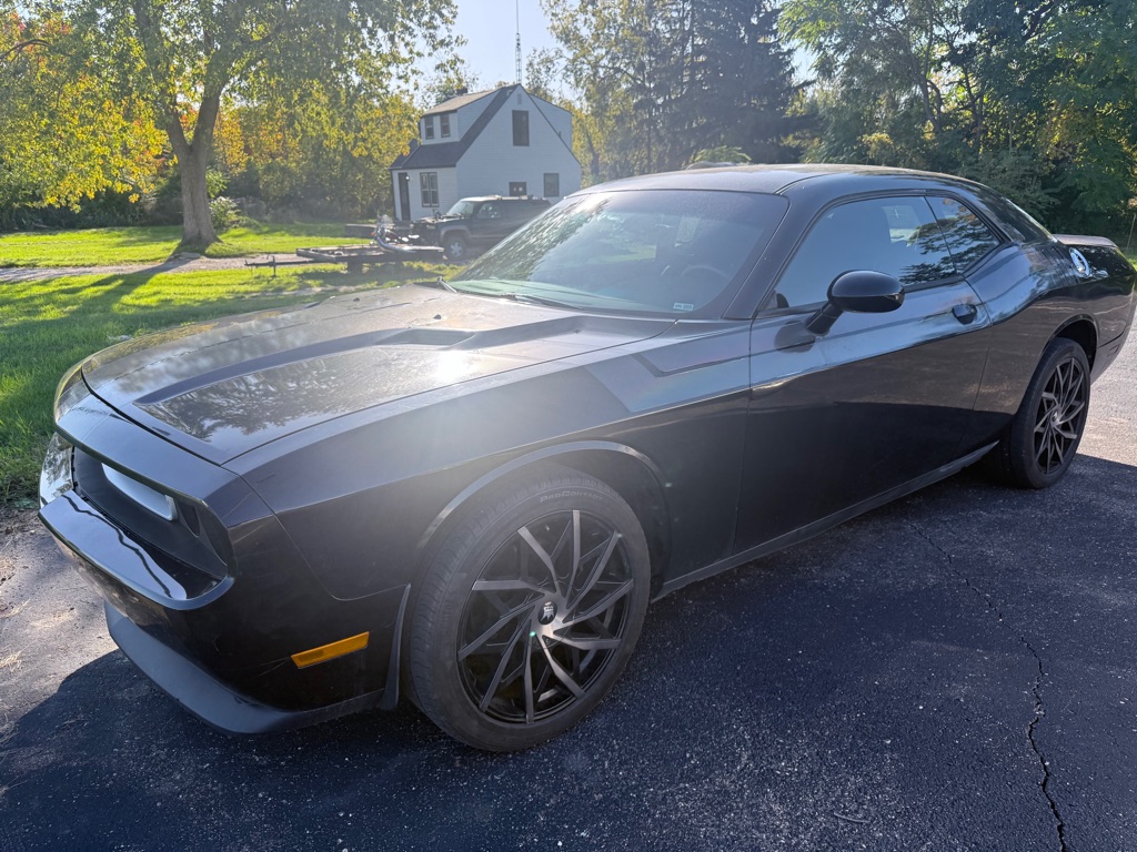 Photo 10 of this DODGE CHALLENGER