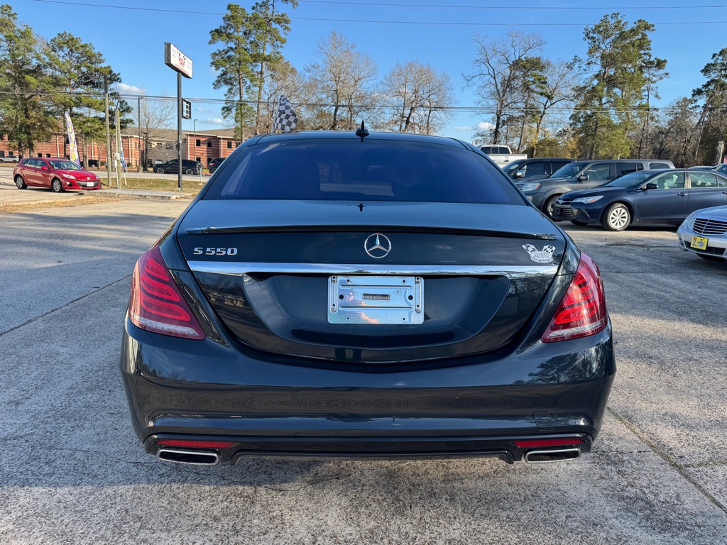 Photo 6 of this MERCEDES-BENZ S-CLASS