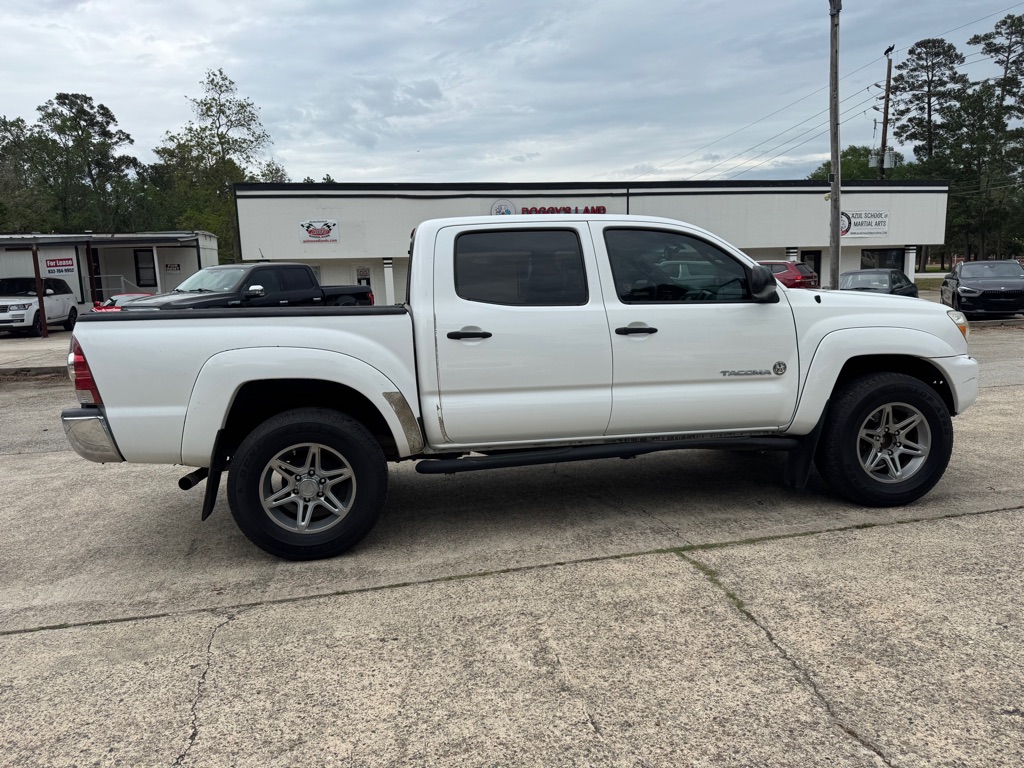 Photo 5 of this TOYOTA TACOMA