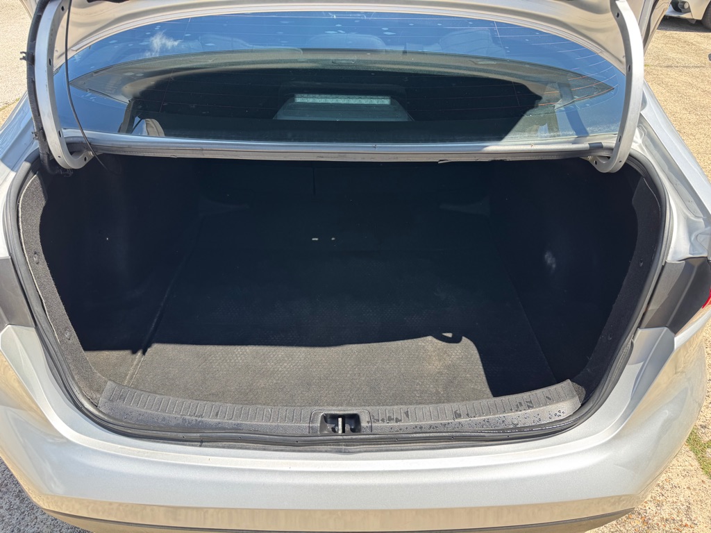 Photo 15 of this TOYOTA COROLLA