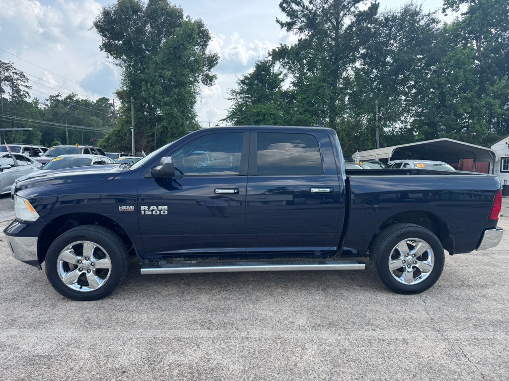 Photo 4 of this RAM 1500