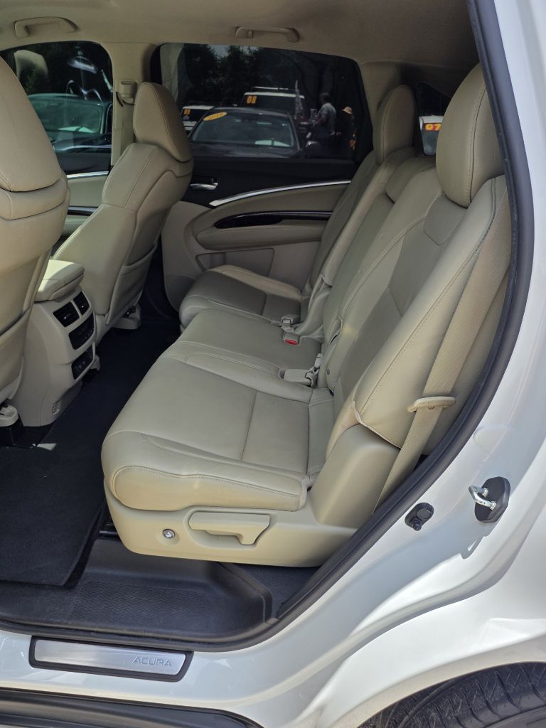 Photo 12 of this ACURA MDX