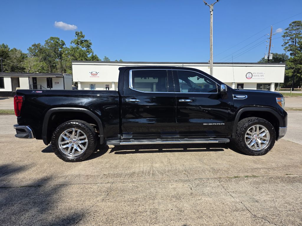 Photo 8 of this GMC SIERRA LIMITED
