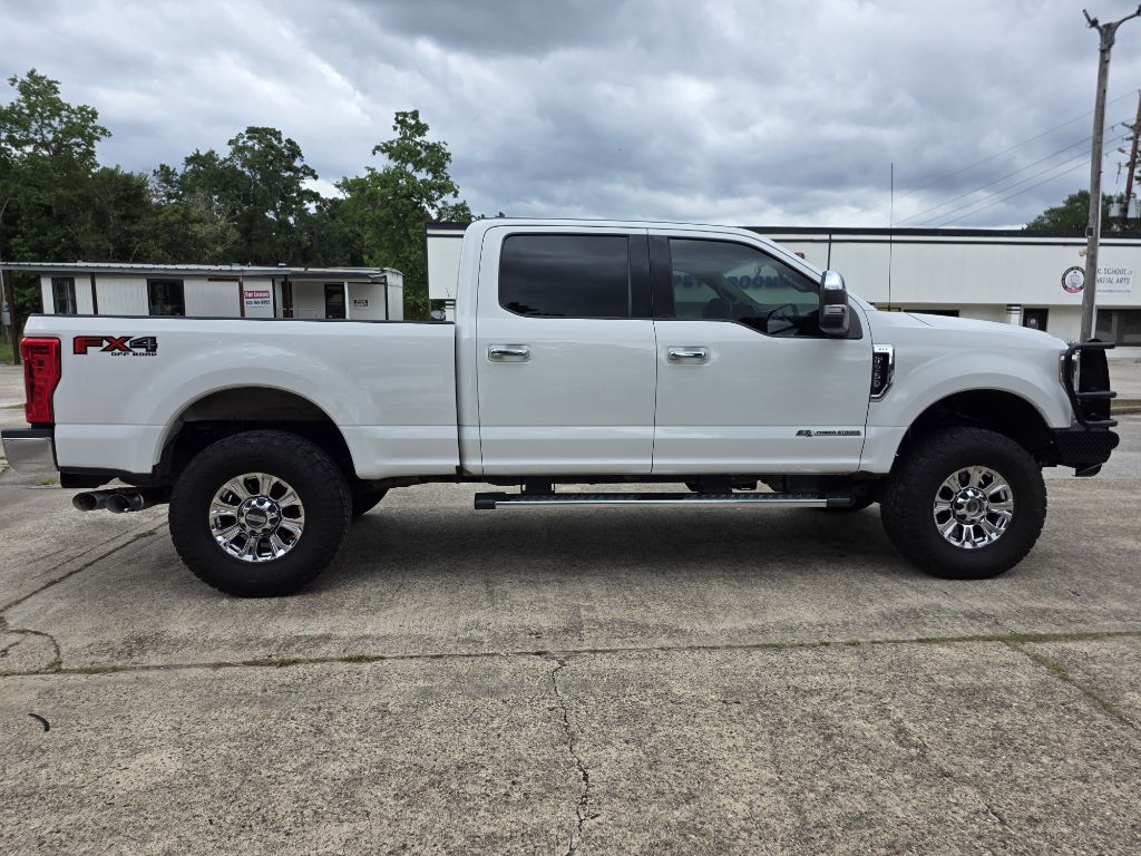 Photo 8 of this FORD F250