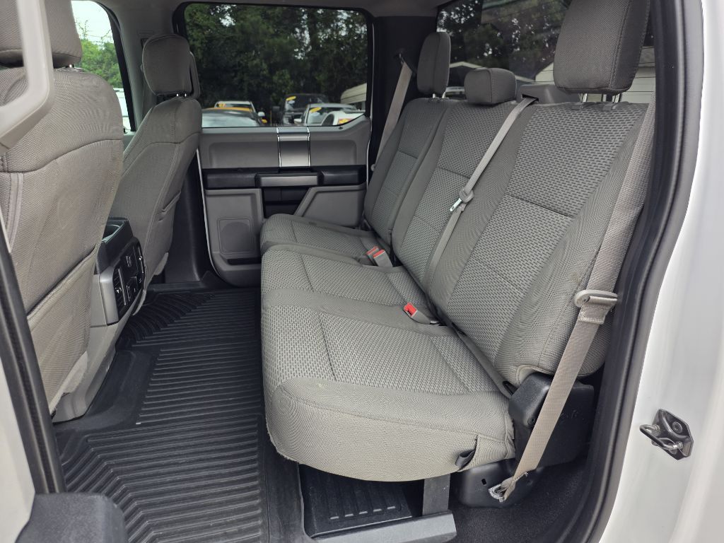 Photo 13 of this FORD F250