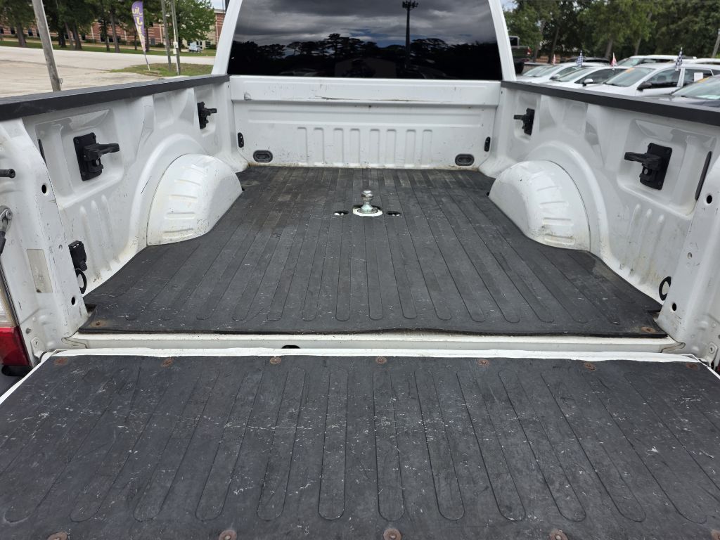Photo 11 of this FORD F250