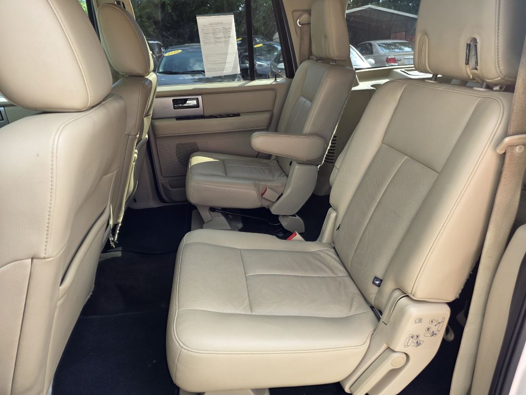 Photo 8 of this FORD EXPEDITION
