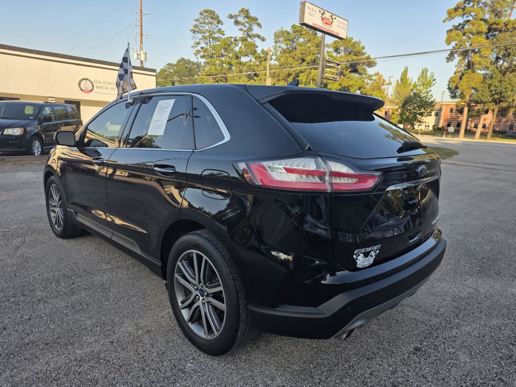 Photo 3 of this FORD EDGE