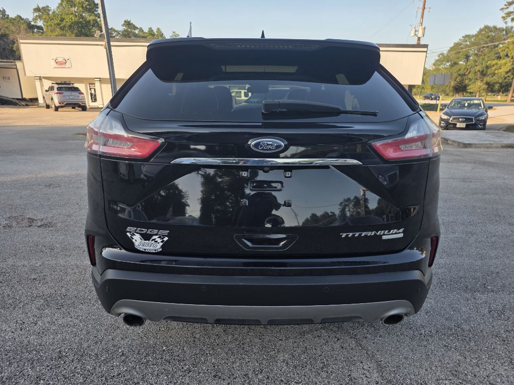 Photo 6 of this FORD EDGE