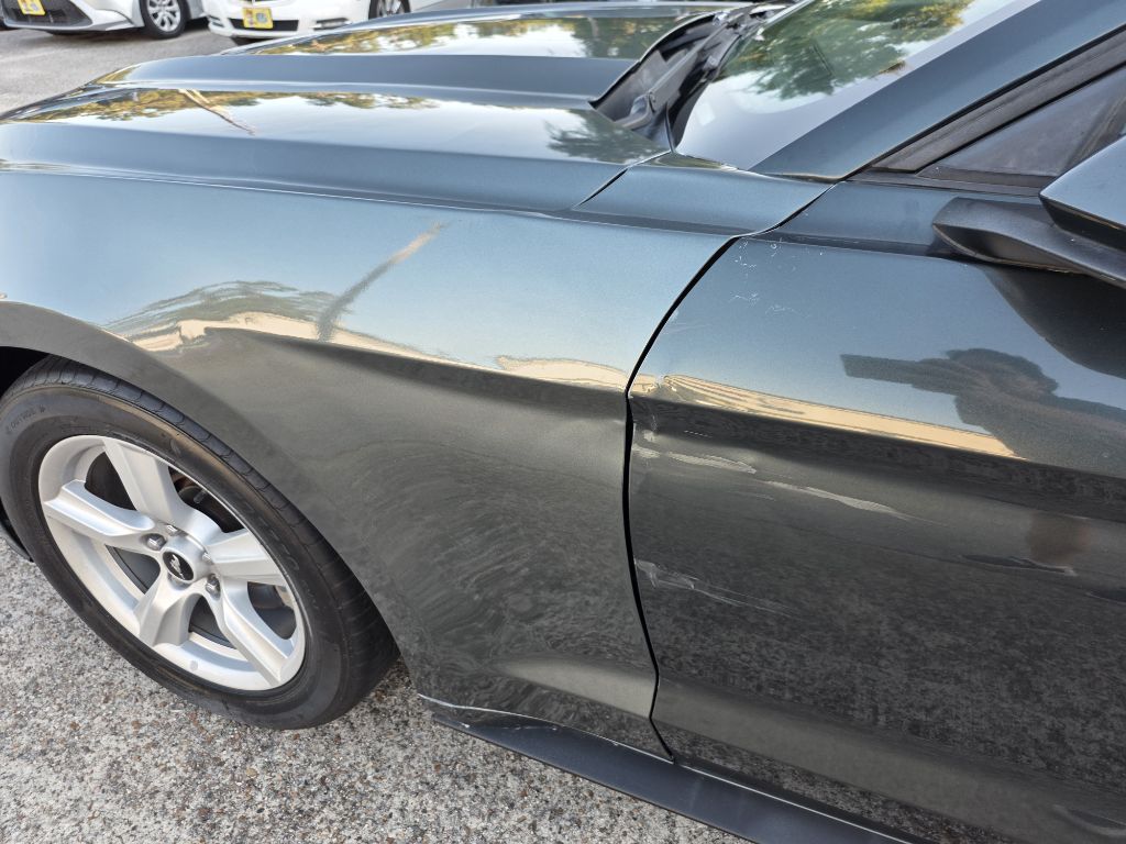 Photo 5 of this FORD MUSTANG