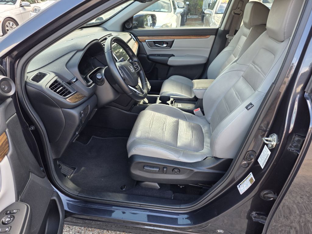 Photo 9 of this HONDA CR-V