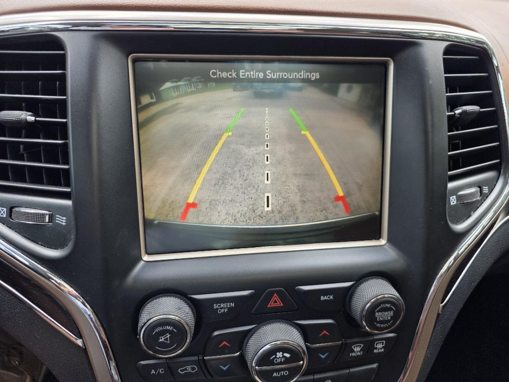Photo 15 of this JEEP GRAND CHEROKEE