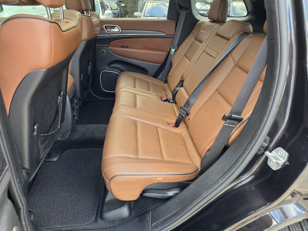 Photo 11 of this JEEP GRAND CHEROKEE