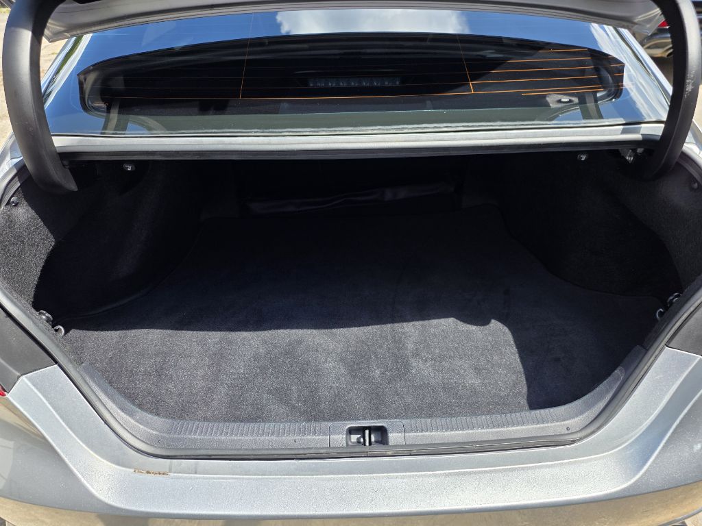 Photo 15 of this TOYOTA CAMRY