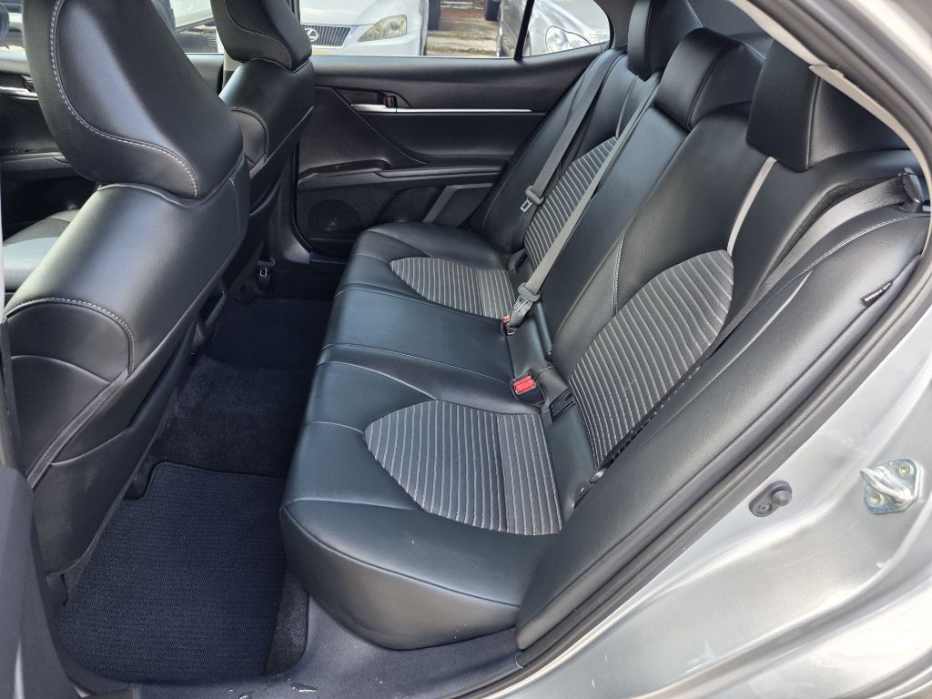 Photo 11 of this TOYOTA CAMRY