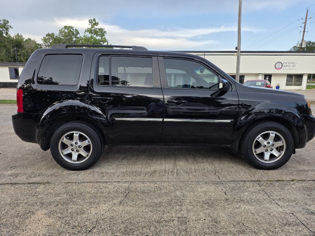 Photo 8 of this HONDA PILOT
